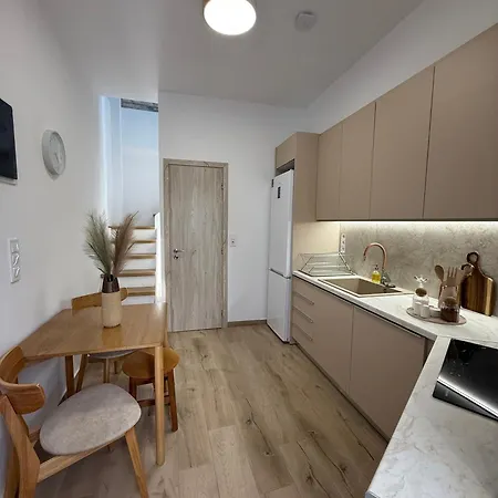Calm Joy & J - Sunny Apartment