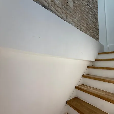 Calm Joy & J - Sunny Apartment